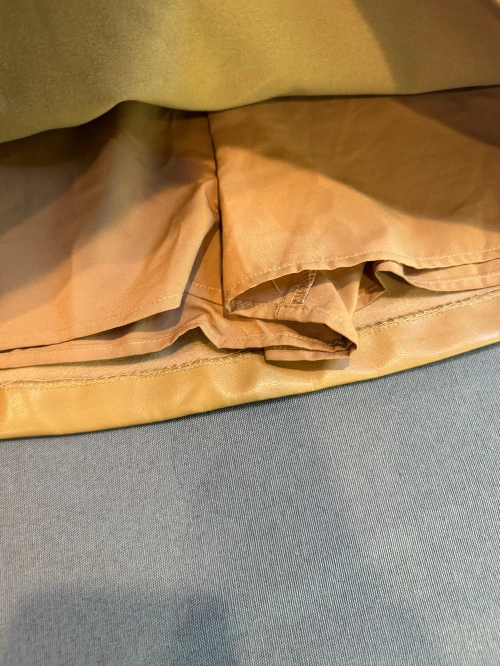 Abercrombie & Fitch Women's Vegan Leather Mini Skirt Fall Camel Tan Size Small